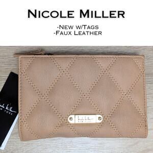 Nicole Miller Bifold Wallet Tan Quilted Faux Leather Organizer Gold Logo NEW